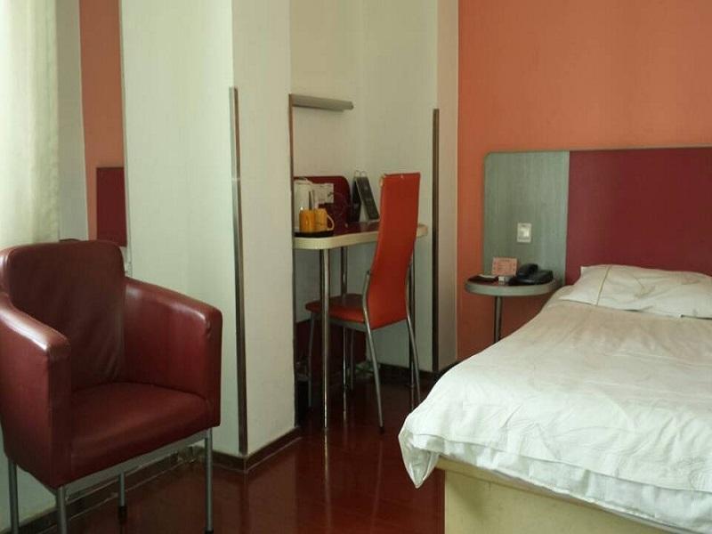 Motel 168 Shanghai Huoshan Road Jiangpu Park Subway Station Branch Exterior foto